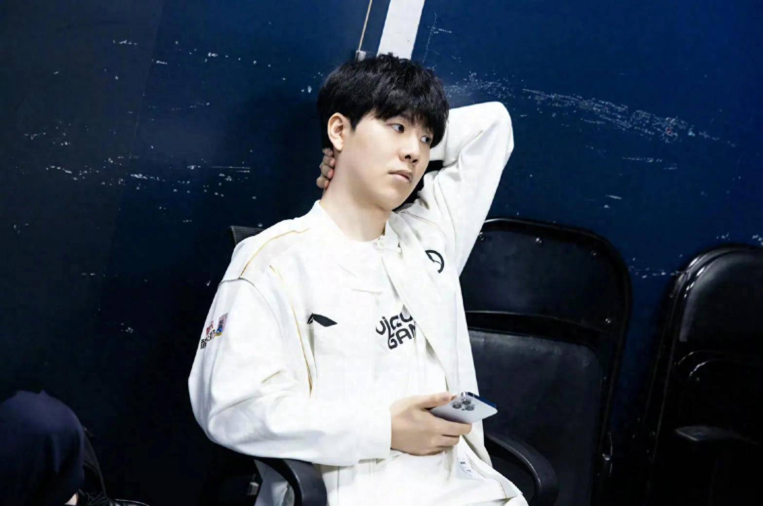 NAVI将面对 M80 ， Spirit 将与 GamerLegion 在PGL Astana 2025第一轮交锋