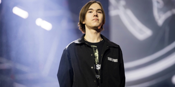 IEM科隆2024：再次书写奇迹翻盘史诗！FaZe击败Liquid晋级淘汰赛